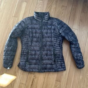 Patagonia Down Sweater Jacket Size Small